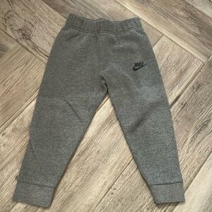 Nike sweatpants 4T
